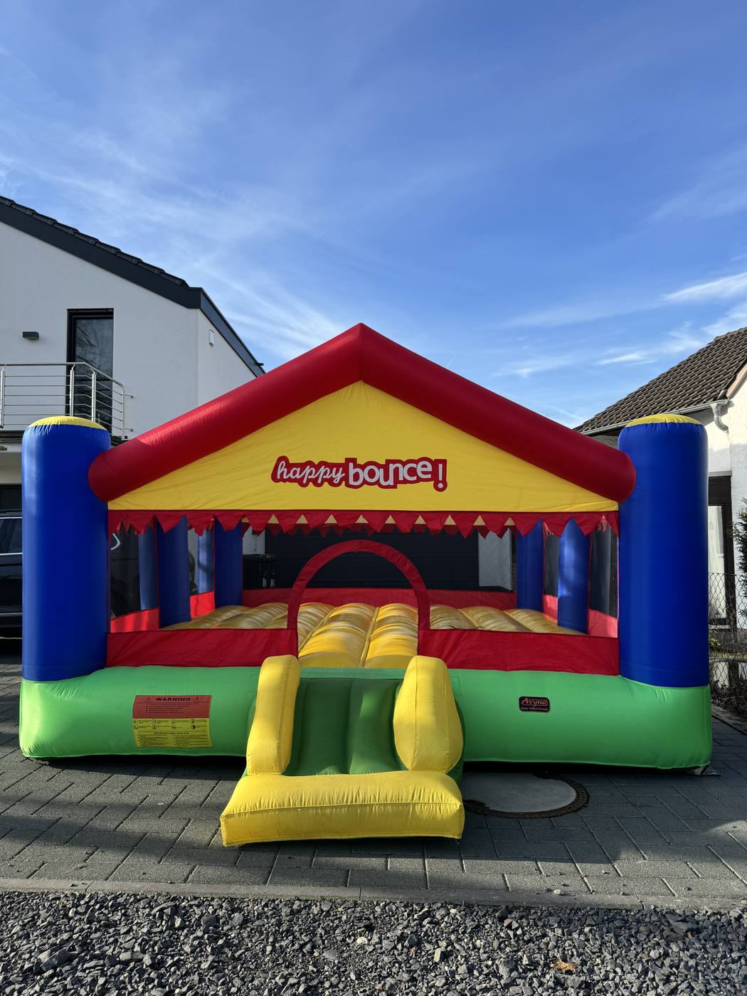 Hüpfburg Big Party House – Foto 2
